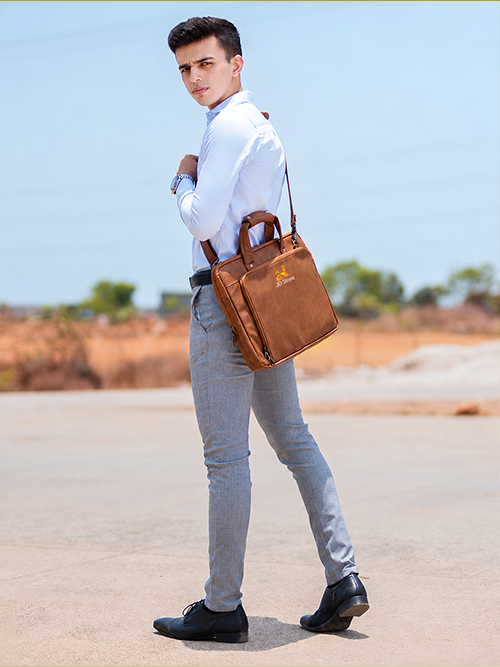 JD FC-4037 Urban Laptop Messenger Bag – Tan