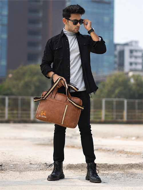 JD FC-4032 Chancellor Laptop Messenger Bag – Tan